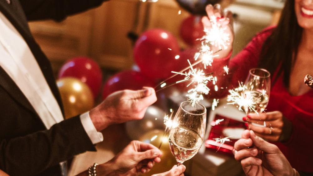 Image for post: How to Toast to the New Year Without Regret